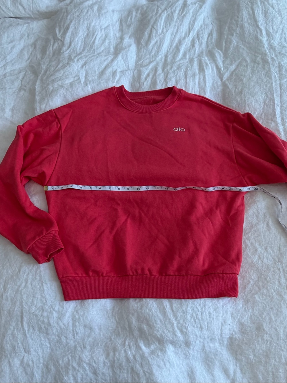 ALO Yoga Accolade Crewneck sweatshirt in Candy Red - Picture 6 of 7